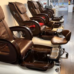 3 Whele Spa Chair For Sale Good Condition  (Original Price $ 2500 )