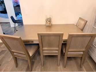 Formal dining table