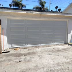 SECCIONAL GARAGE DOOR 