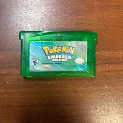 Pokémon Emerald Nintendo Gameboy Advance GBA