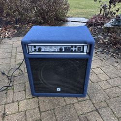 Yorkville Bass Master BM400 Combo Bass Amp - 350 Watts