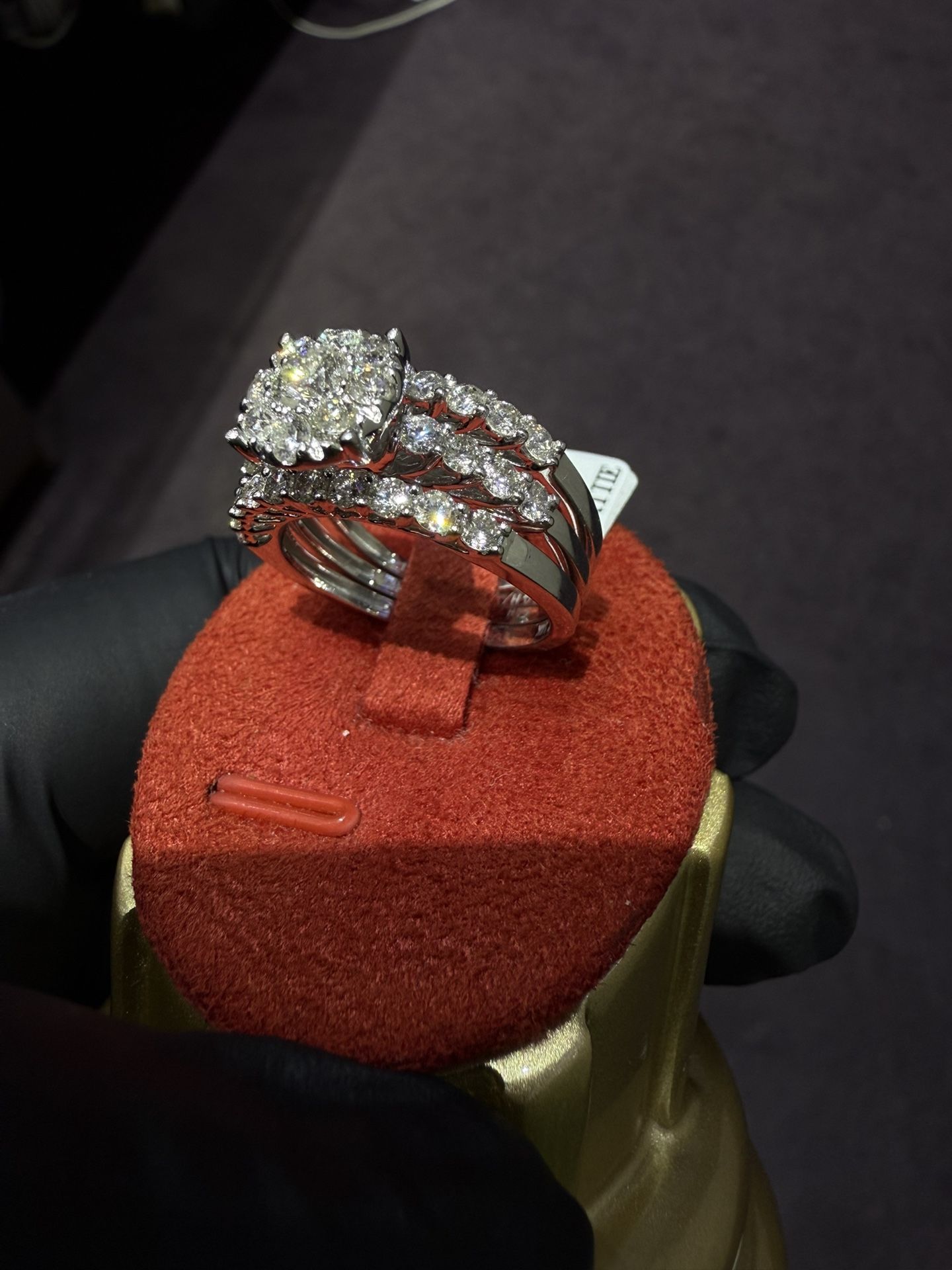 14k White Gold With 2.25cts Of National Diamonds