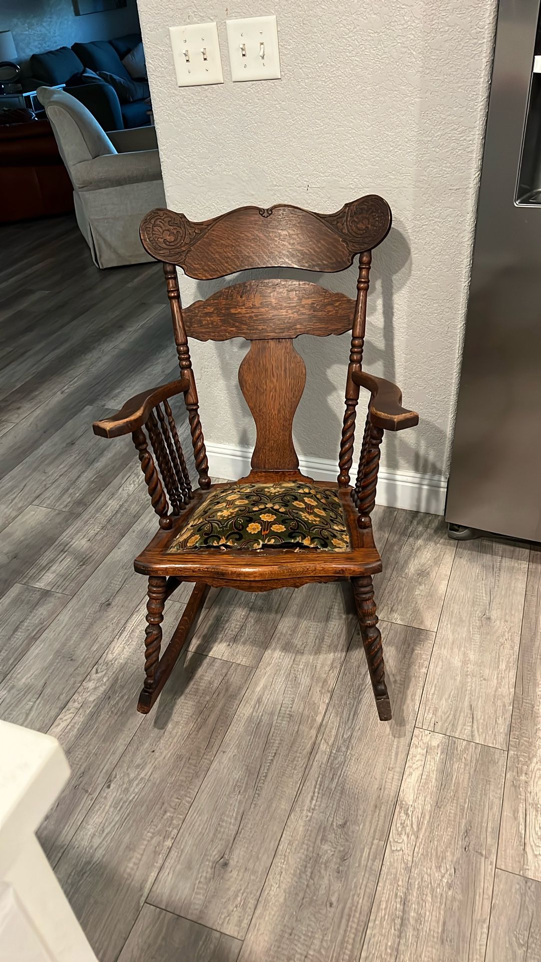 Antique saddleback spindle Oak rocking chair
