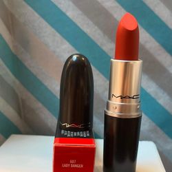 MAC MATTE LIPSTICK LADY DANGER 607