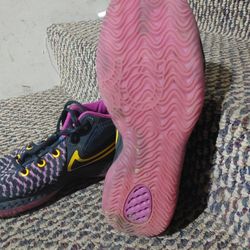 Nike Men's Kd Trey 5 Viii Basketball Shoes