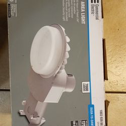 Commercial electric LED area light 7000 Lumens