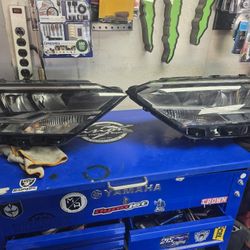 2019-2023 Volkswagen Jetta LED Headlight Assembly