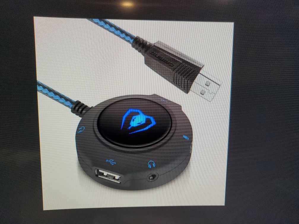 External Sound Card Audio Adapter With USB Ports And AUX