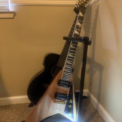 Jackson Rhoads Offset V NEW 