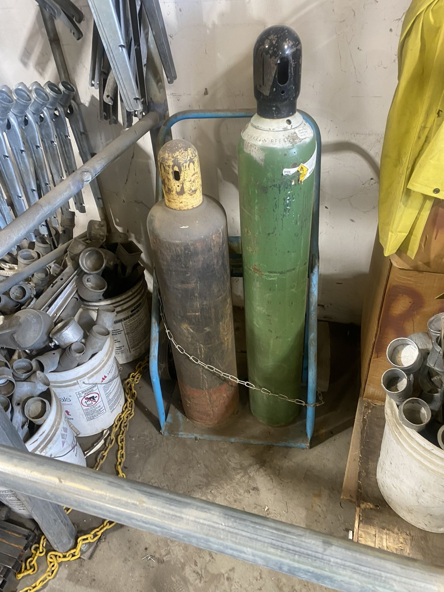 Gas Cylinder 