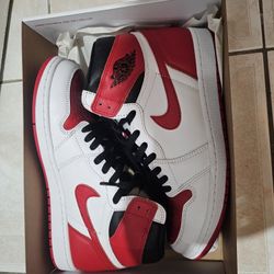 Jordan 1 Retro High OG Heritage 10.5
