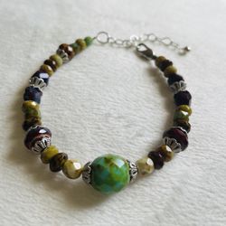 Brand New Elegant Fine Earthy Toned Beaded Bracelet