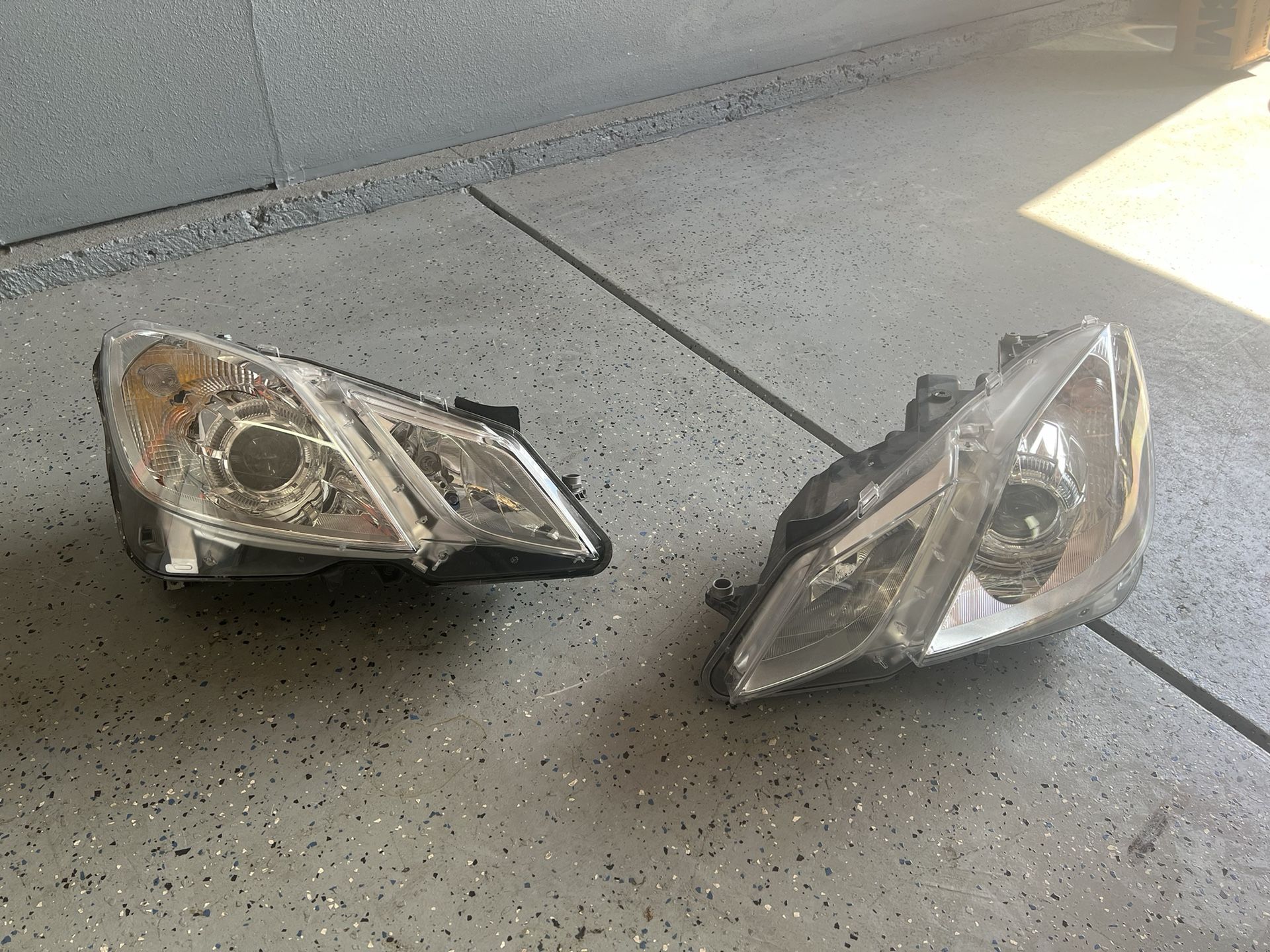 Mercedes Benz headlights W207. E coupe 2010-2017.
