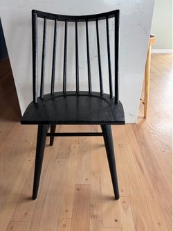 8 Studio McGee Madison Dining Chairs