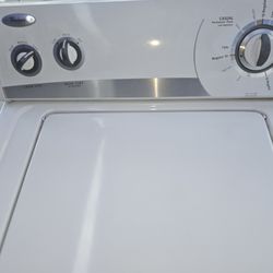 Whirlpool Washer And Gas Dryer Heavy Duty Works Excellent 