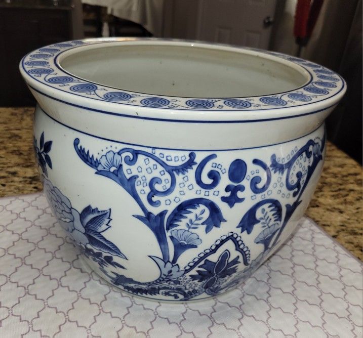 14" Ceramic Indoor Planter Flower Pot