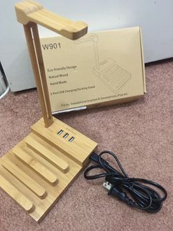 3 port USB charging docking stand fit for headphone bracket,smartphone and iPad.(wood)brand new