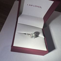 14 Carat White Gold Engagement Ring