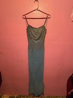 Women’s dress