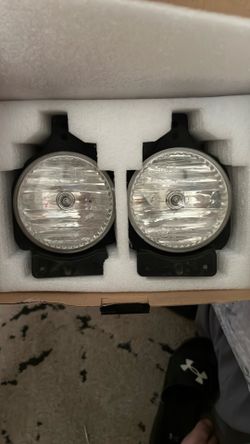 2020 Jeep Gladiator OEM Headlights