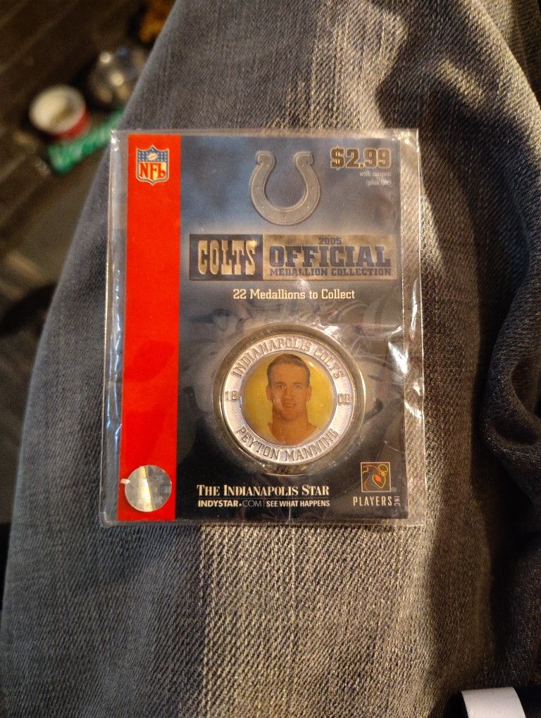 2005 Peyton Manning, Medallion 