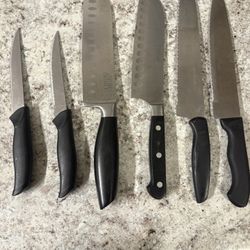 Knife Sets Starting Up At 15 Dollars Per Set OBO Is