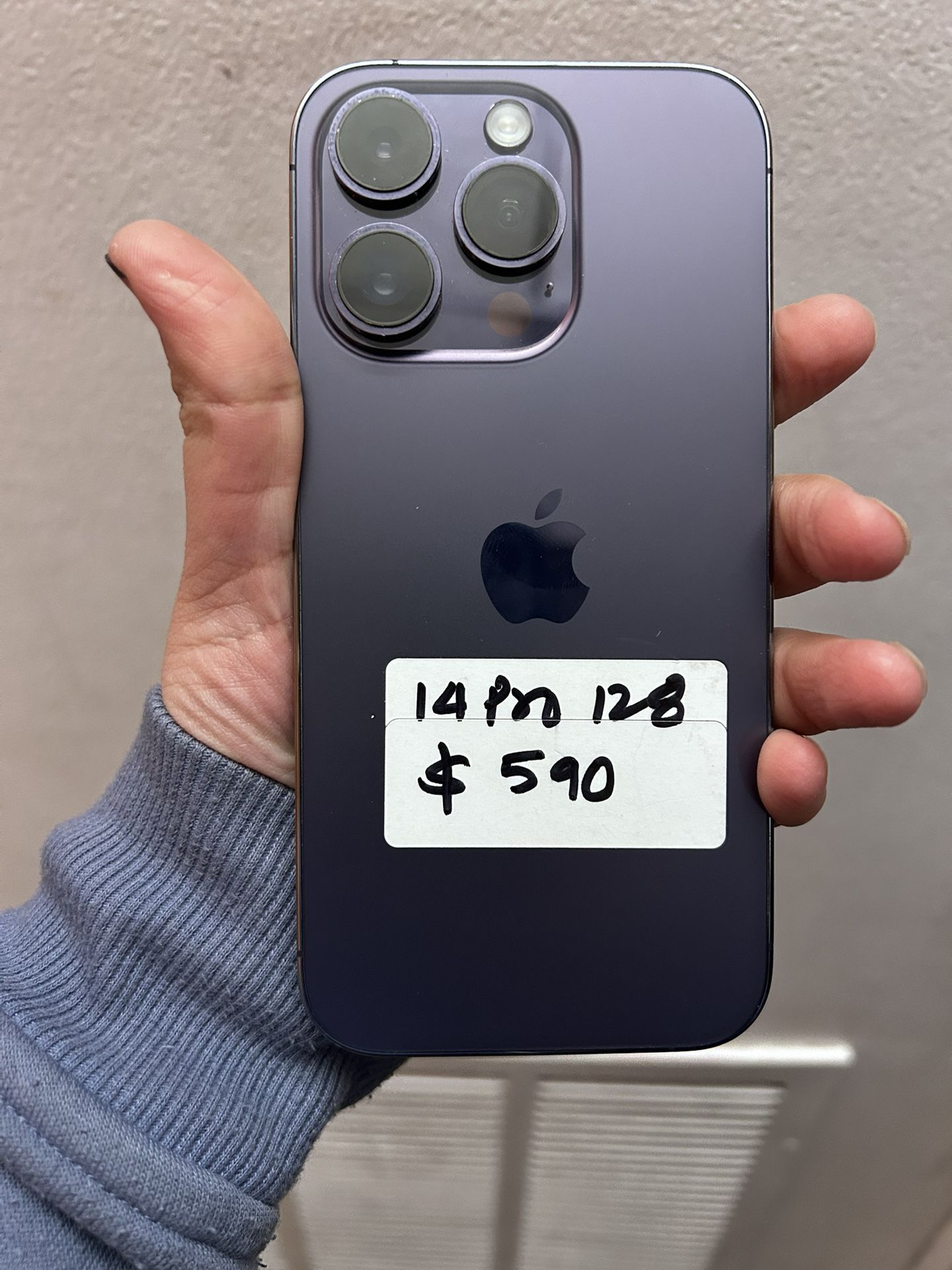 Iphone 14 pro 128gb unlocked with store warranty and receipt