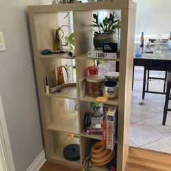 BEIGE WOODEN BOOK CASE