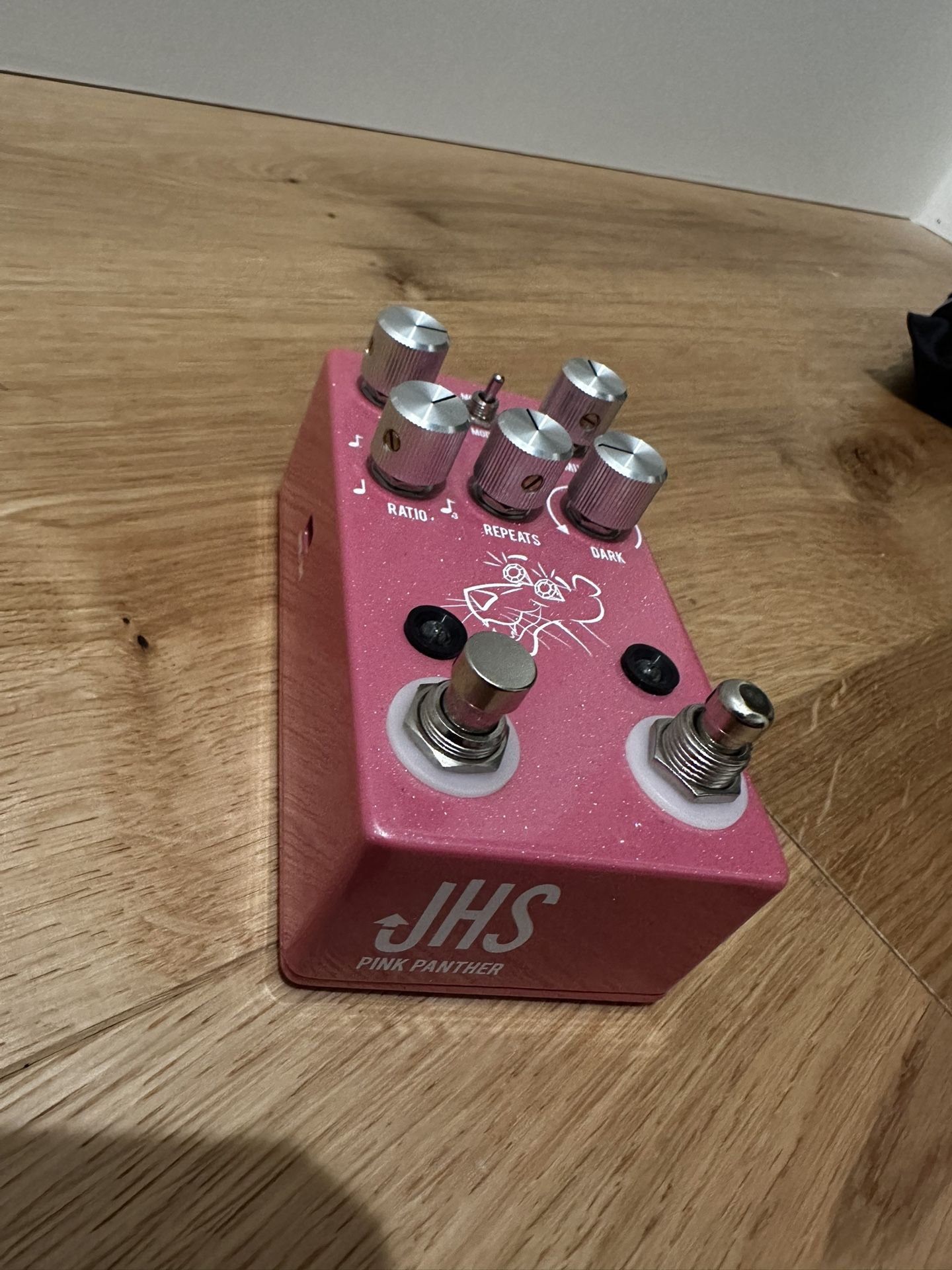 JHS Pink Panther Delay (Pre Lawsuit/Pedal Only)