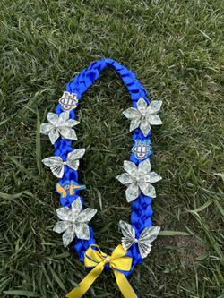 Leis Graduation