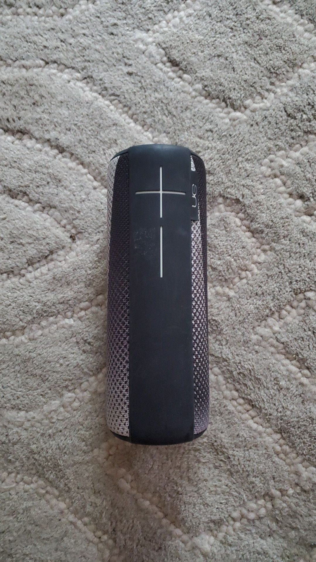 UE megaboom charcoal