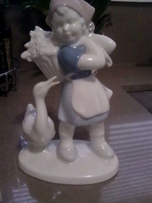 Vintage Statue