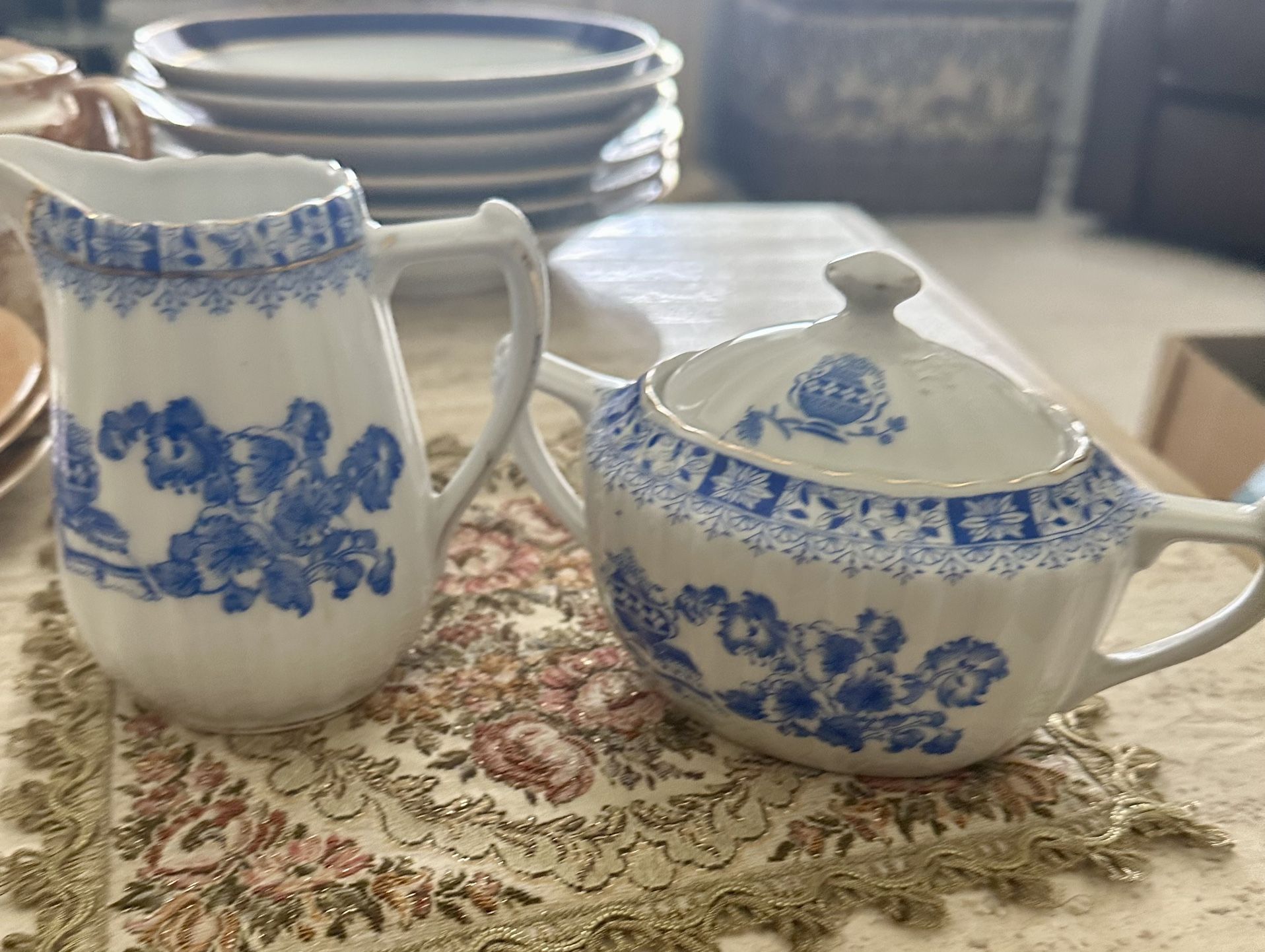 Blue And White Creamer With Sugar