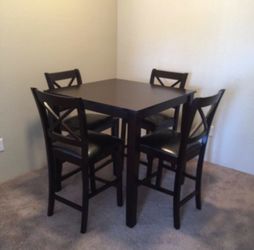 SQUARE ALL WOOD ESPRESSO COLOR COUNTER HEIGHT DINING TABLE WITH 4 CHAIRS INCLUDED NEW