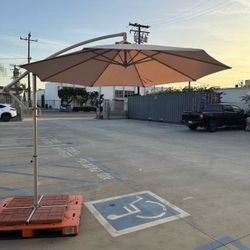 NEW Large Patio Umbrella 10 Foot Tilt Adjustable