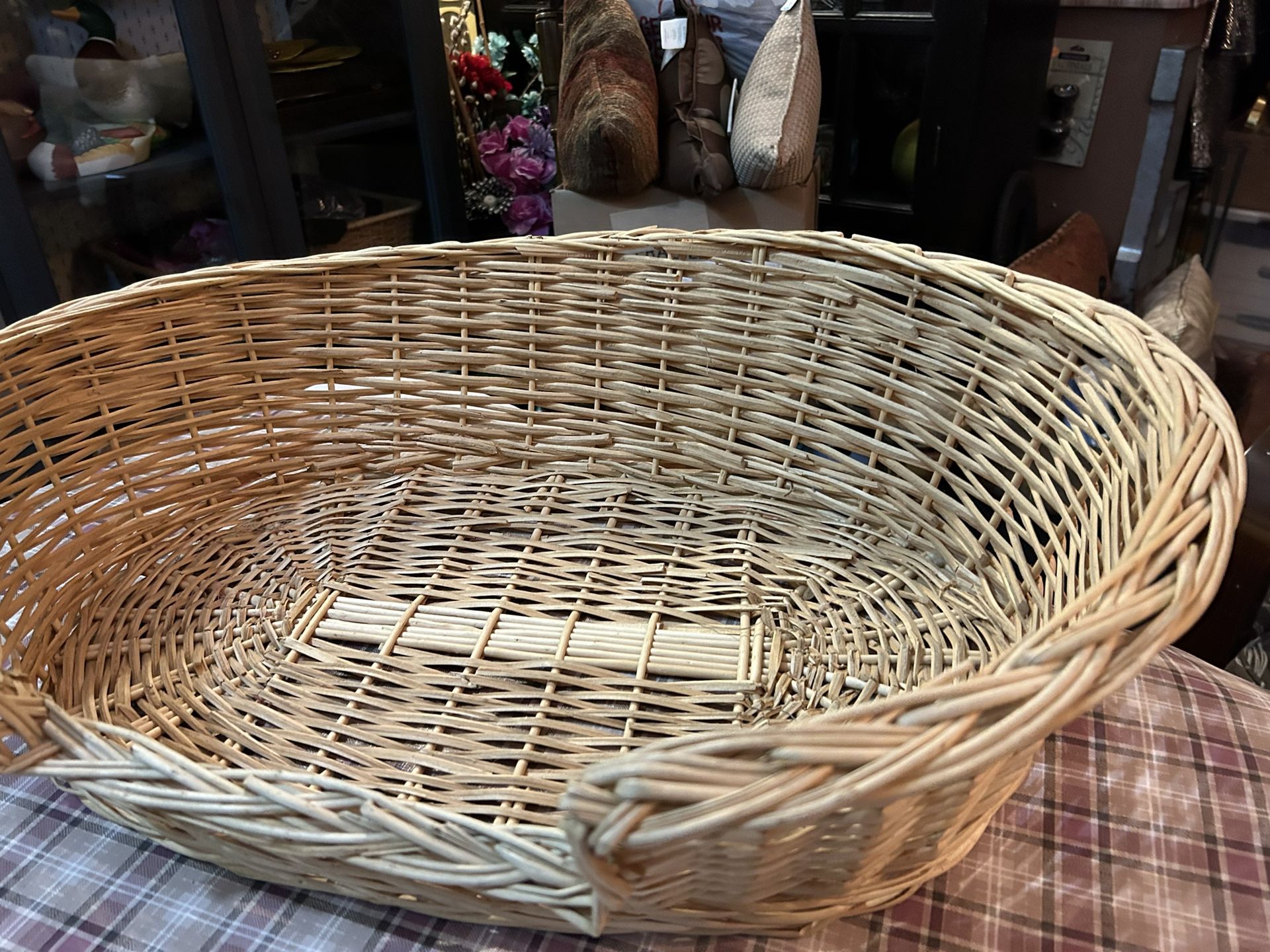 Wicker Pet Bed Without Cushion