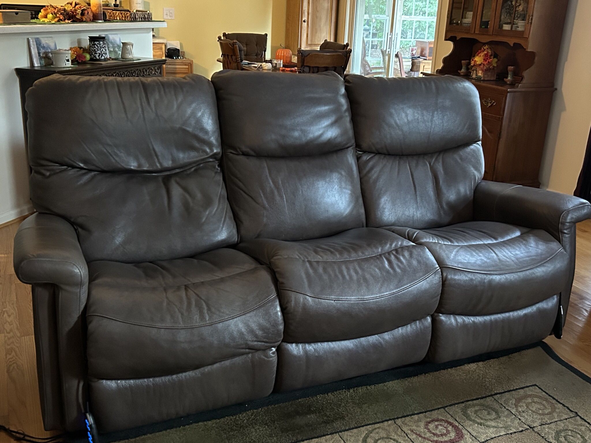 La-Z-Boy Power Leather Sofa