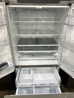 GE Refrigerator 