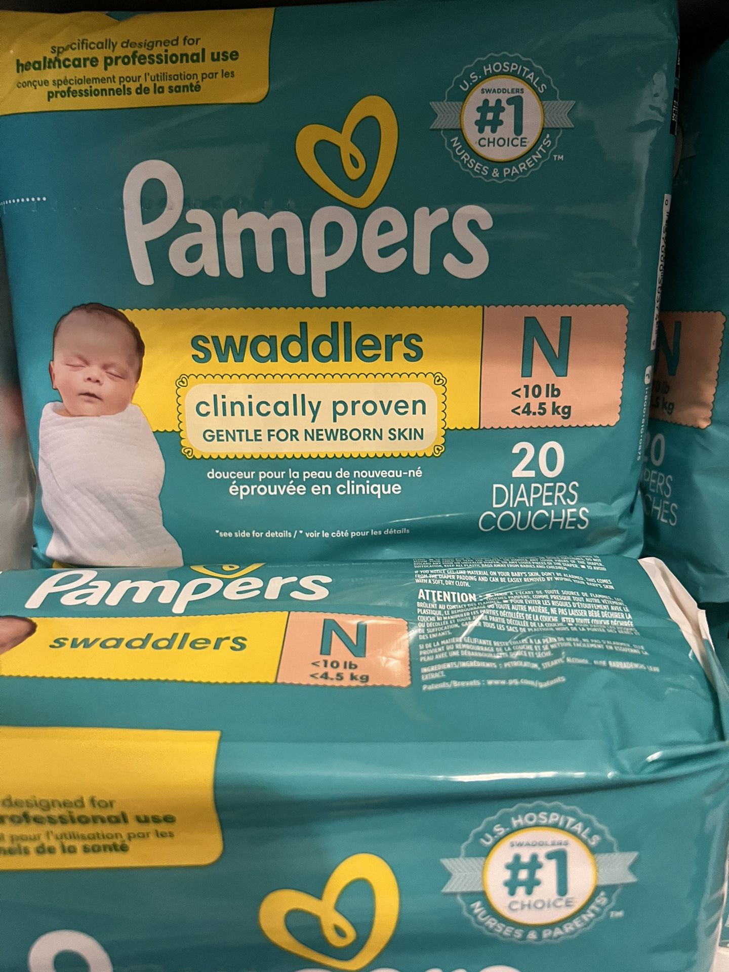 Newborn Pampers 