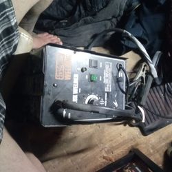 Chicago's Electric Welding Welder FLux Welder