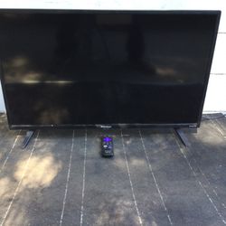 Westinghouse/Roku 32” Flat Screen TV