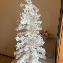 White 3ft Christmas Tree + Blue Assorted Ornaments 