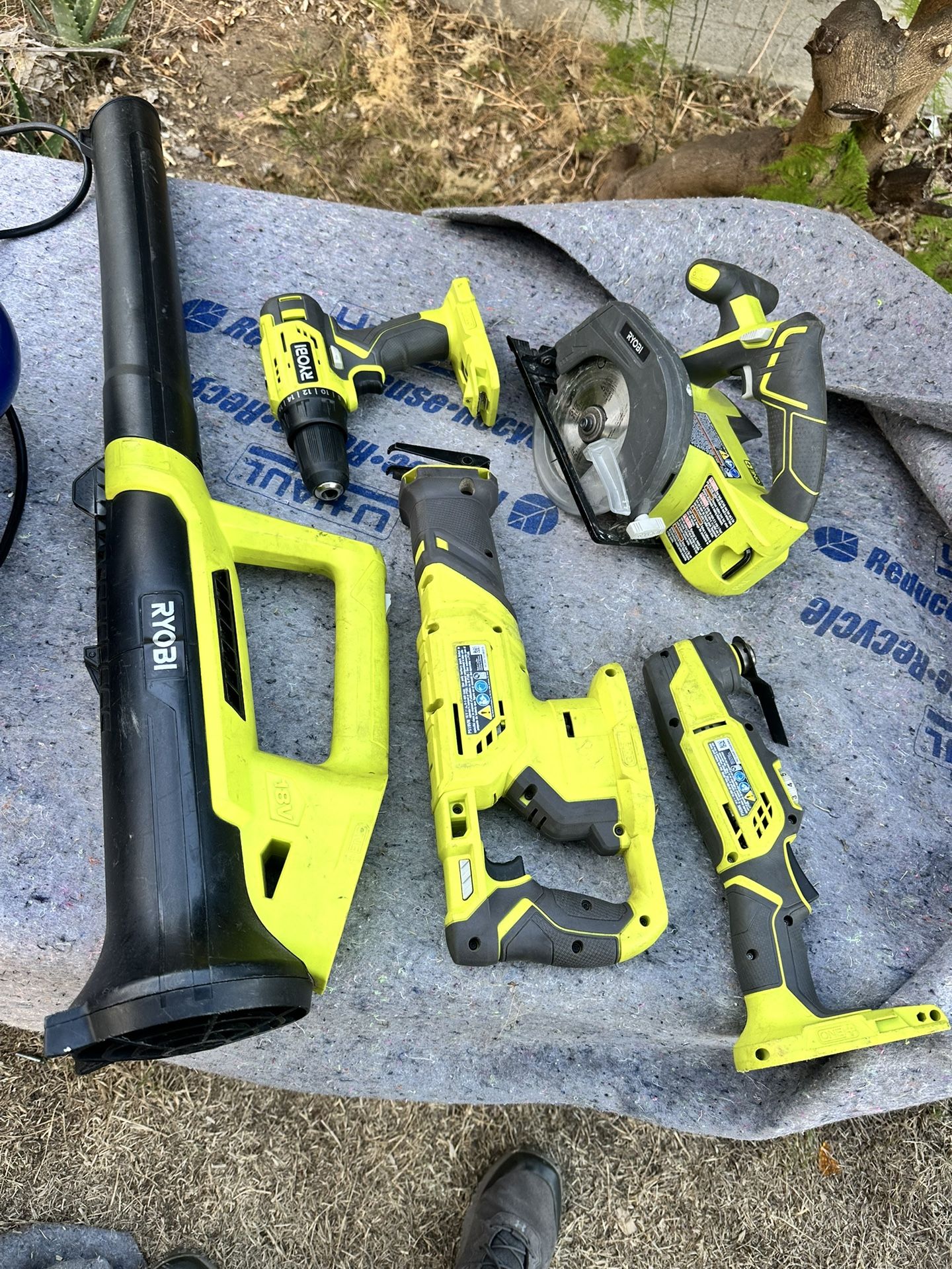   Ryobi Tool Set 
