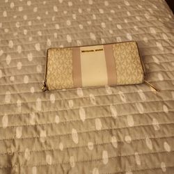 Tan And Light Pink Michael Kors Wristlet