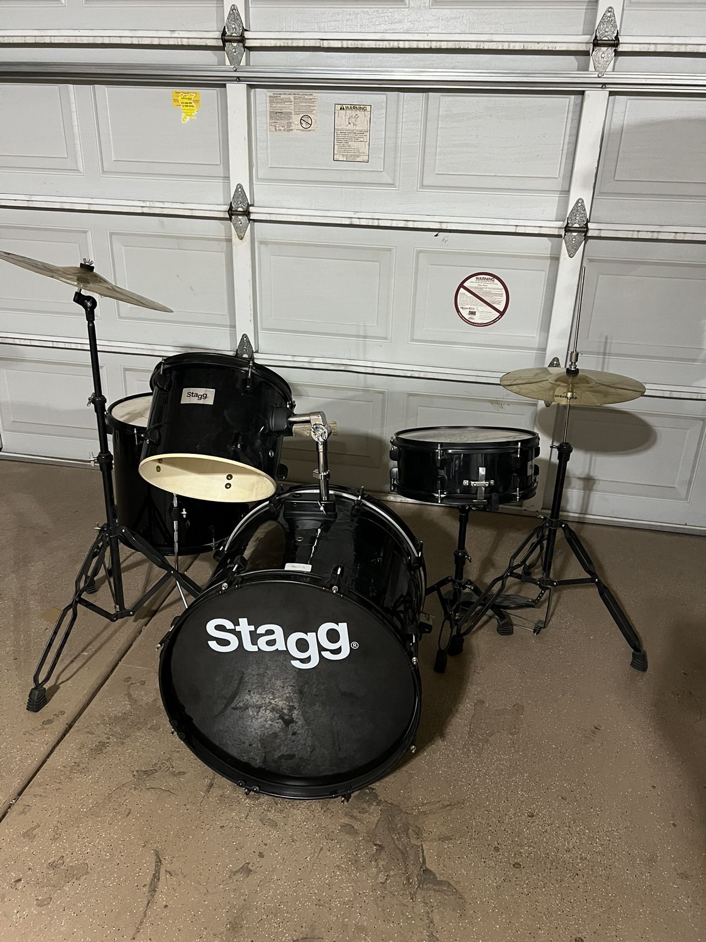 Stagg drum set