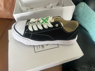 Maison Mihara Yasuhiro Low-Top Canvas Sneakers