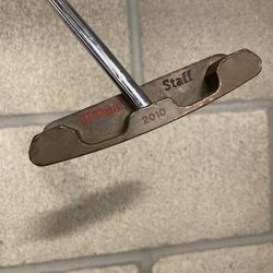 Wilson Staff 2010 Putter 34”