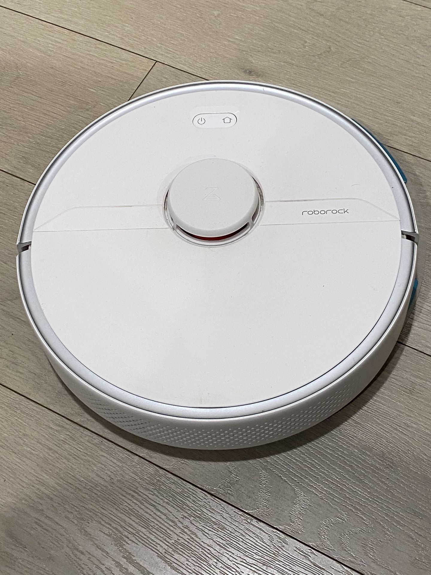 Like Low Roborock S6 Pure Robot Vacuum and Mop