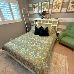Pottery Barn Stuff Your Stuff Full Size Bed