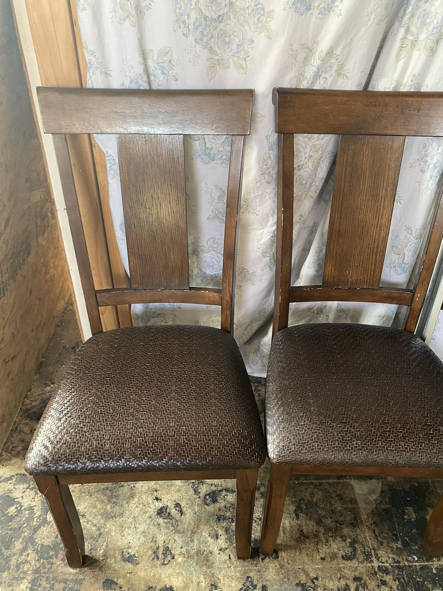 Side Chairs 